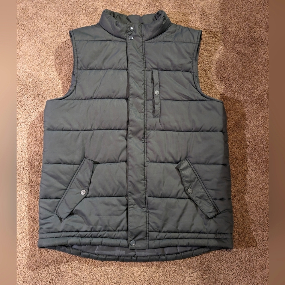 Quicksilver puffer vest